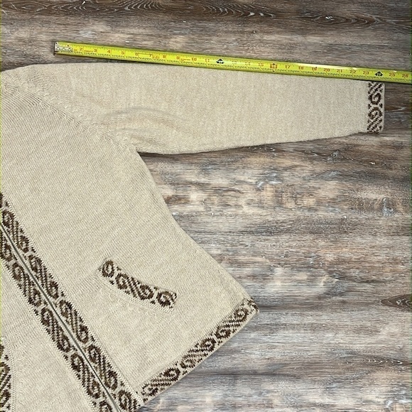 Handmade in Peru Alpaca Blend Sweater Cardigan Zip Front Tan Brown ? size Large - Picture 5 of 10